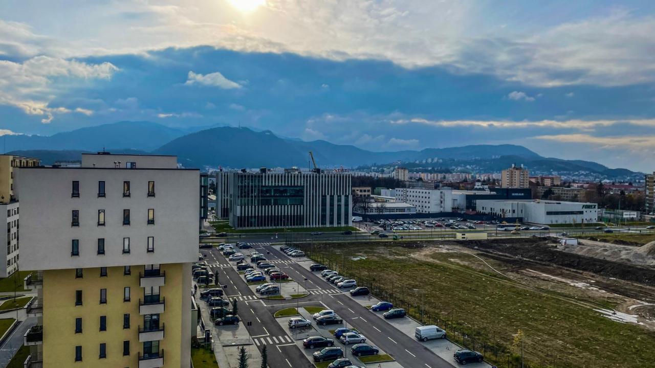 Dreamview Apartment With Private Parking Брашов Екстер'єр фото